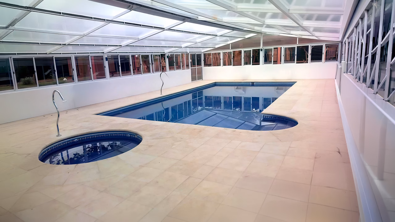 Piscinas con climatización: disfrutá todo el año